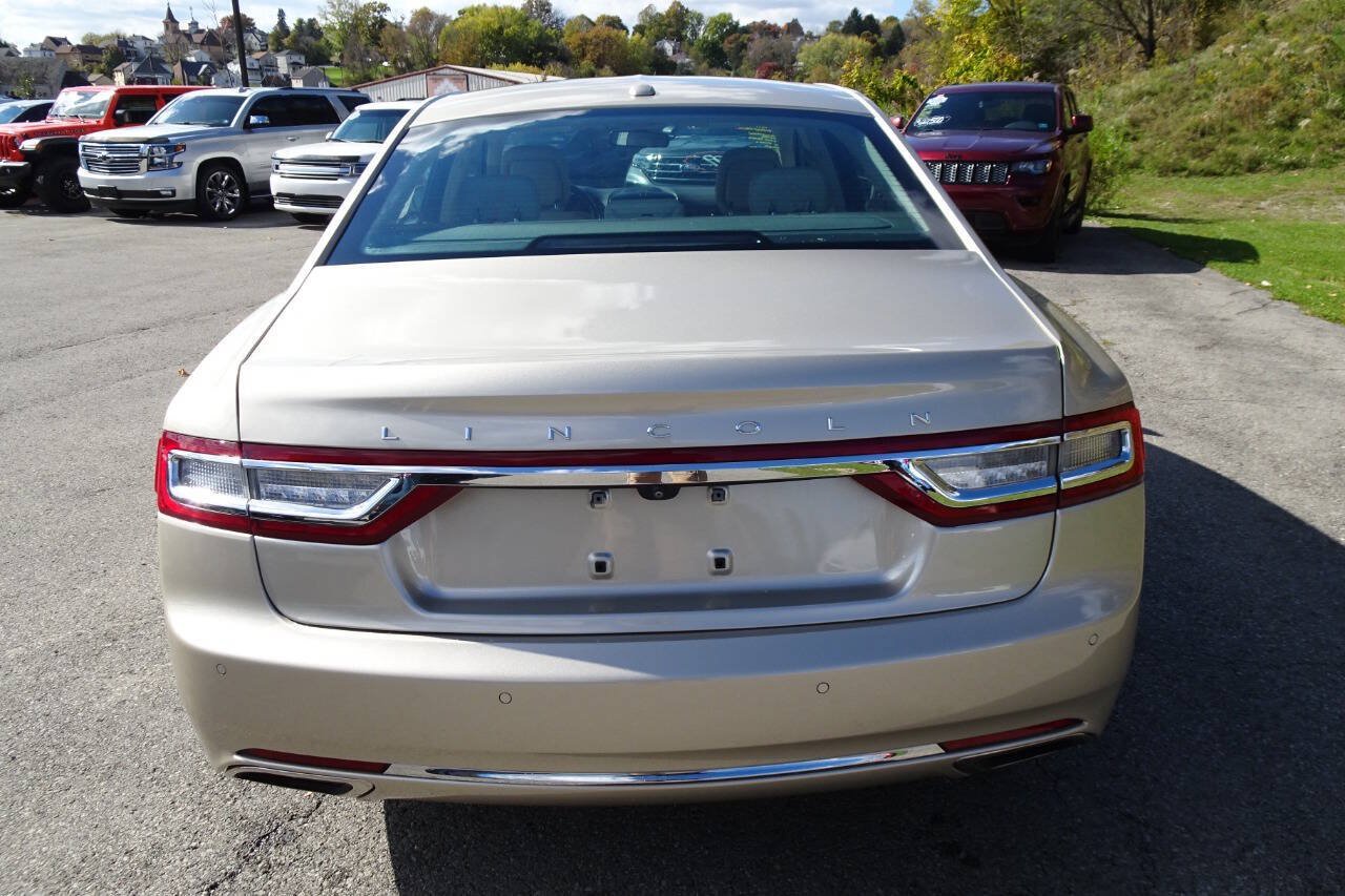 Used 2017 Lincoln Continental Select AWD/4WD image 7