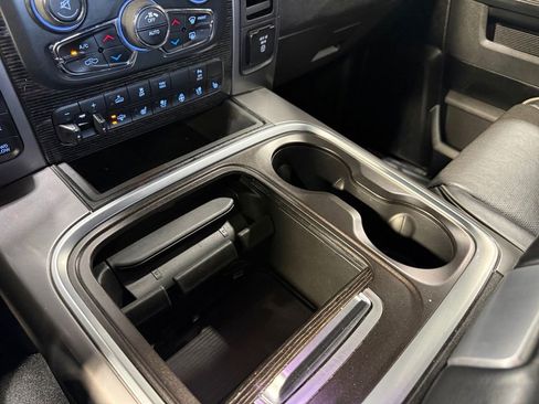 Used 2016 RAM 1500 Limited image 32