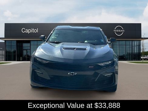 Used 2019 Chevrolet Camaro SS w/ Black Appearance Package image 2