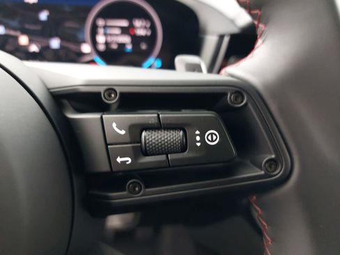 Used 2026 Porsche Cayenne Coupe image 20