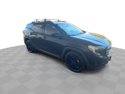 Certified 2019 GMC Terrain SLE w/ Driver Convenience Package FWD image 2