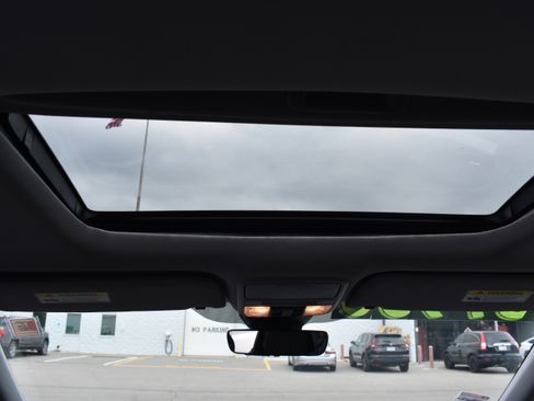 Used 2024 Honda Odyssey EX-L image 30