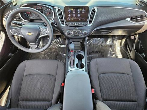Used 2022 Chevrolet Malibu RS image 15