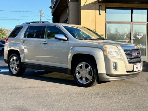Used 2014 GMC Terrain SLT image 1
