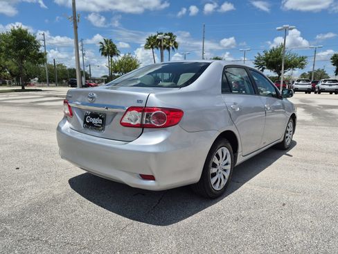 Used 2012 Toyota Corolla LE FWD image 6