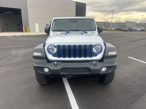 Used 2024 Jeep Wrangler Sport S image 8