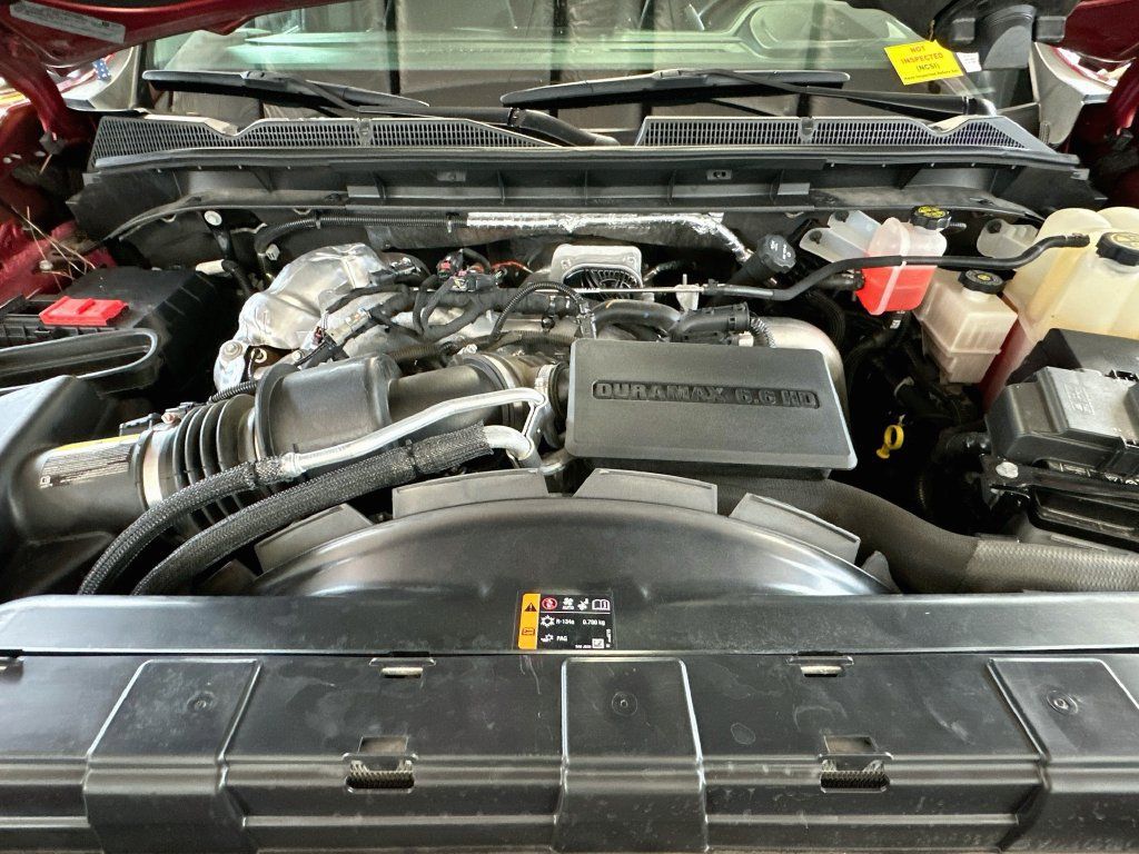 Used 2024 GMC Sierra 3500 SLT AWD/4WD image 32