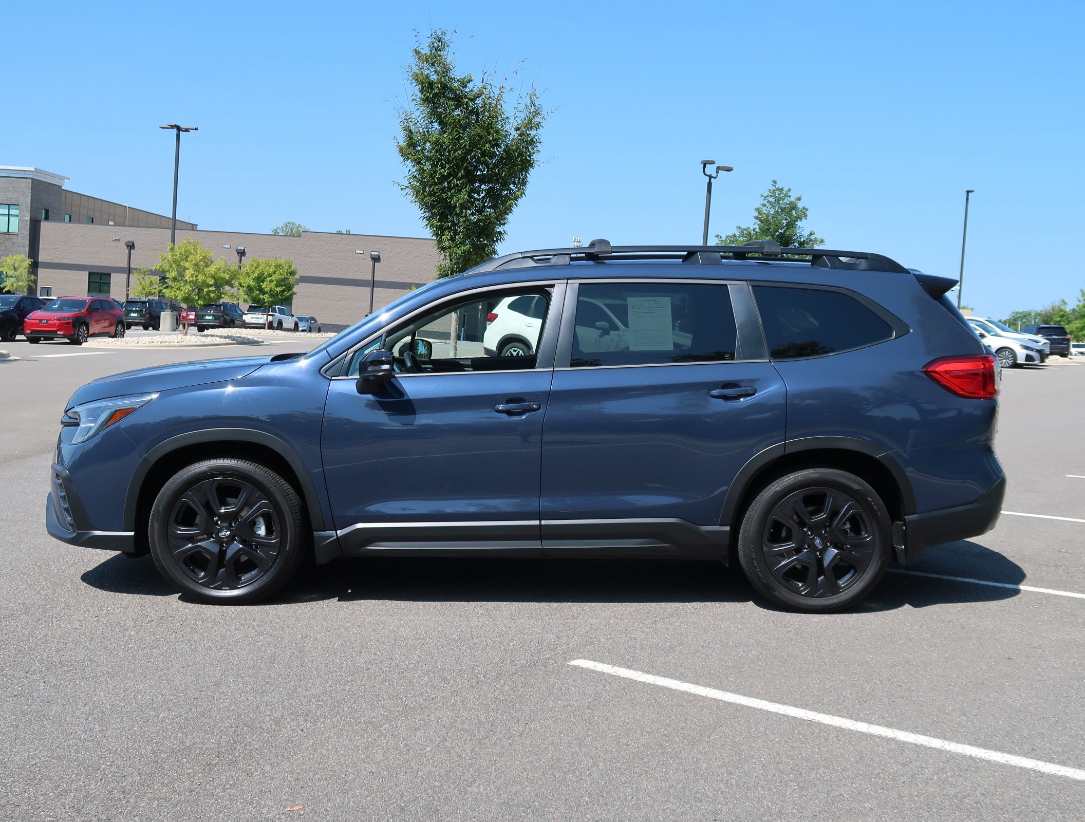 Used 2023 Subaru Ascent Onyx Edition Limited AWD/4WD image 5