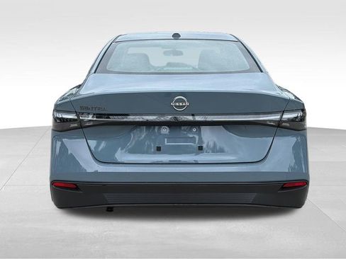 New 2026 Nissan Sentra SV w/ SV Convenience Package FWD image 7