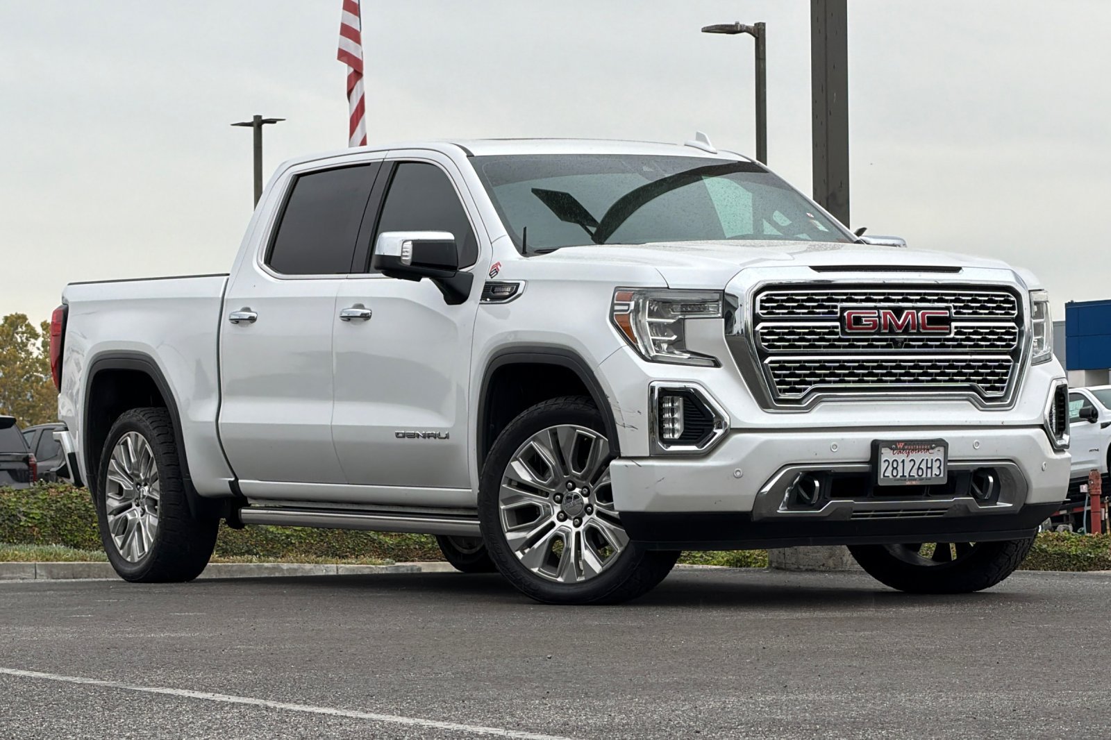 Used 2021 GMC Sierra 1500 Denali w/ Denali Ultimate Package AWD/4WD image 2