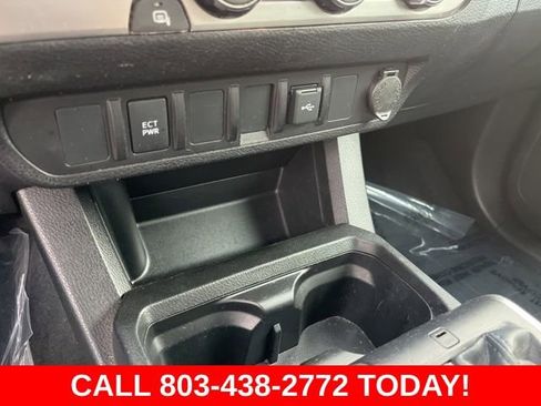 Used 2022 Toyota Tacoma SR5 w/ SR5 Appearance Package (SM) image 24