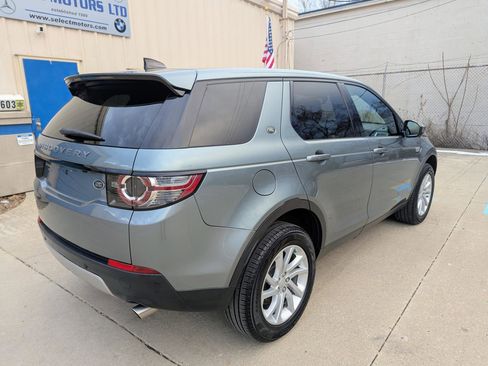 Used 2018 Land Rover Discovery Sport HSE image 14