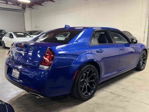 Used 2019 Chrysler 300 Touring w/ Sport Appearance Package RWD image 75