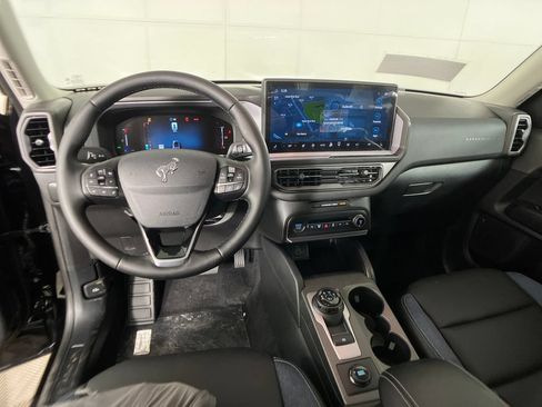New 2026 Ford Bronco Sport Outer Banks w/ Outer Banks Tech Package+ AWD/4WD image 7