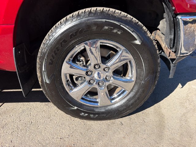 Used 2018 Ford F150 XLT w/ Equipment Group 302A Luxury AWD/4WD image 27