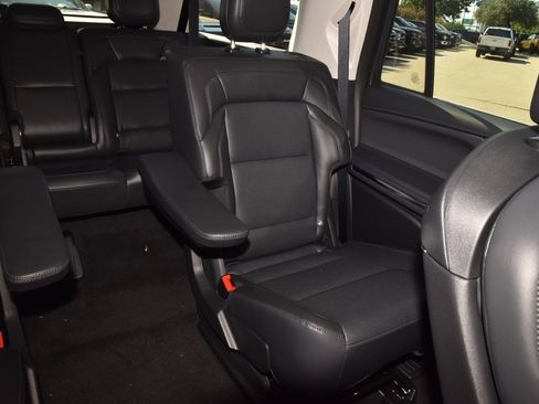 New 2025 Lincoln Navigator L Reserve image 22