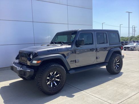 Used 2020 Jeep Wrangler Unlimited Sport AWD/4WD image 1