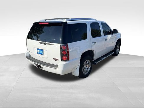Used 2008 GMC Yukon Denali AWD/4WD image 6