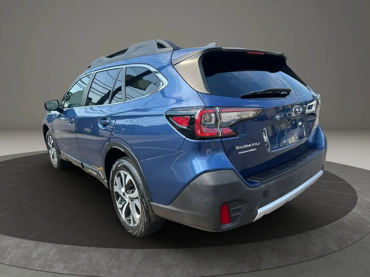 Used 2021 Subaru Outback Limited XT w/ Popular Package #2 AWD/4WD image 7