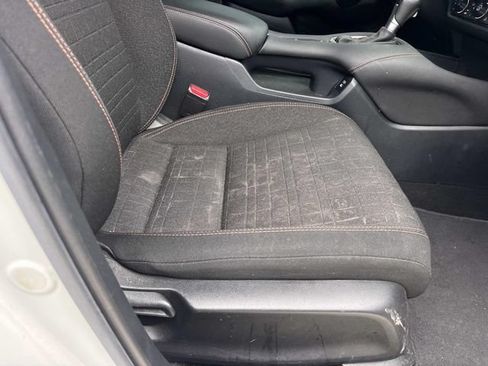Used 2024 Honda HR-V Sport image 11