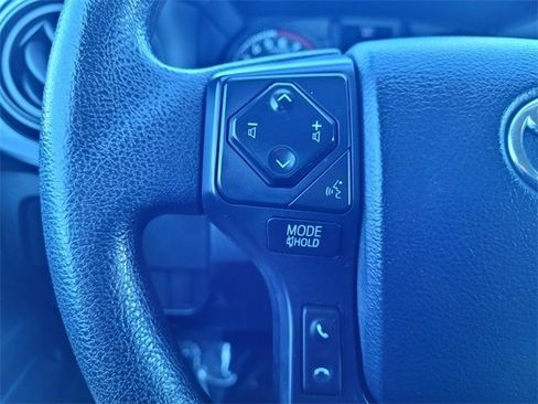 Used 2020 Toyota Tacoma SR image 27