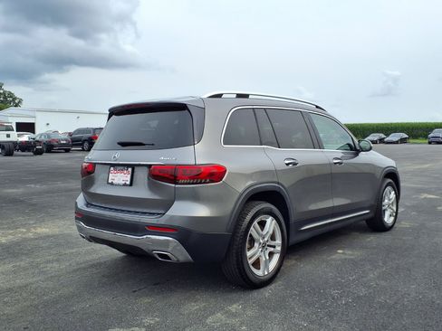 Used 2020 Mercedes-Benz GLB 250 4MATIC image 5