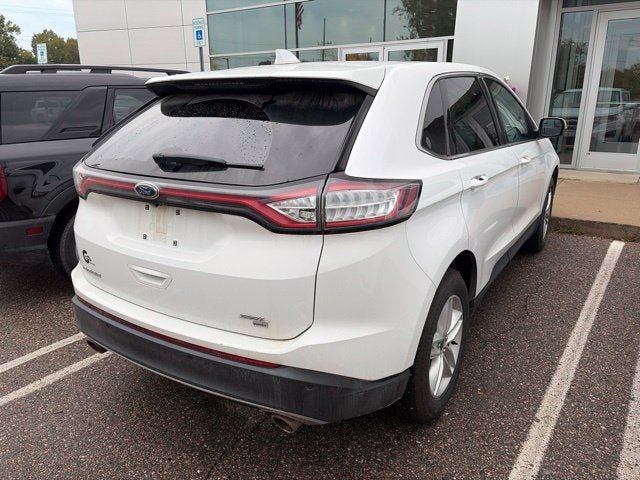 Used 2016 Ford Edge SEL AWD/4WD image 4
