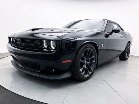 Used 2021 Dodge Challenger R/T Scat Pack w/ Plus Package image 11