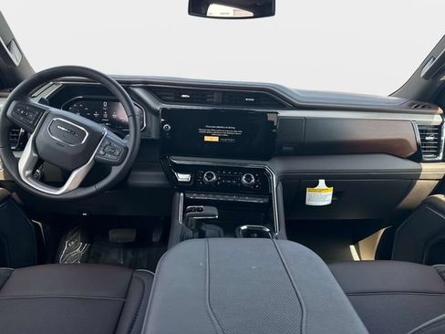 New 2026 GMC Sierra 1500 Denali AWD/4WD image 13