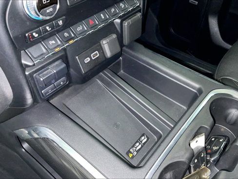 Used 2019 GMC Sierra 1500 AT4 w/ AT4 Premium Package image 32