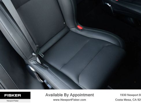 Used 2024 Tesla Model X image 25