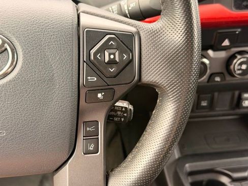 Used 2019 Toyota Tacoma TRD Sport image 24