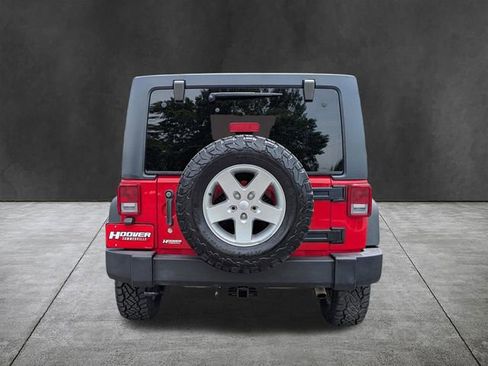 Used 2017 Jeep Wrangler Unlimited Sport w/ Quick Order Package 23S AWD/4WD image 5