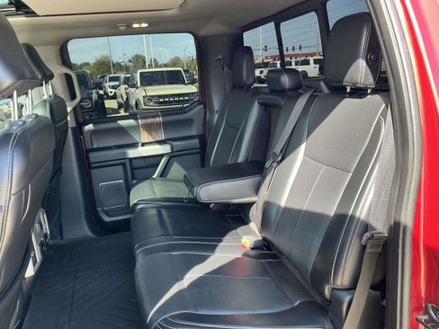 Used 2018 Ford F150 Lariat image 23