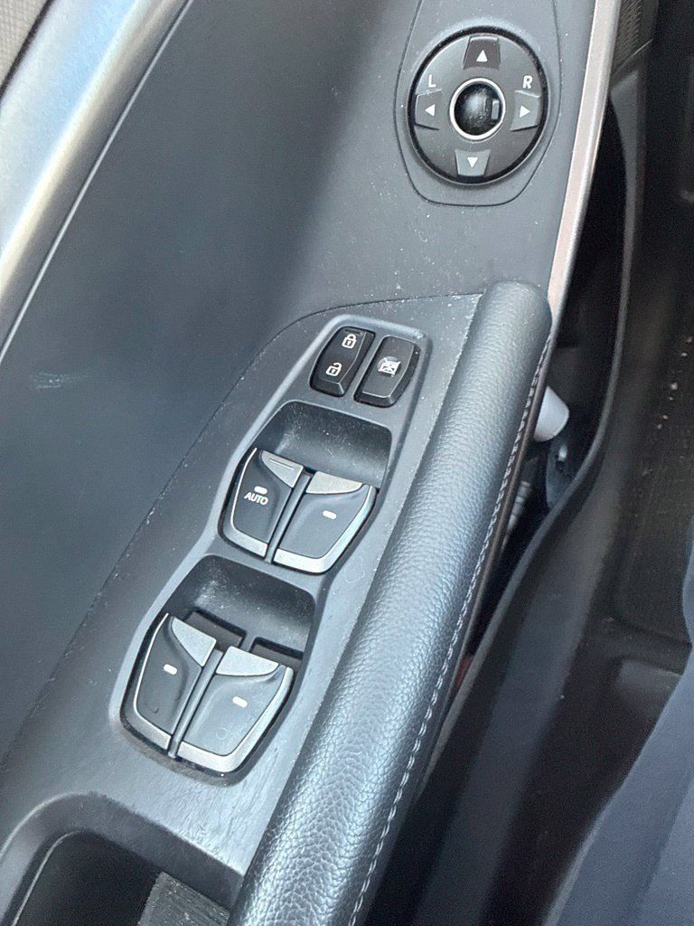 Used 2014 Hyundai Santa Fe Sport w/ Popular Equipment Package 02 FWD image 8