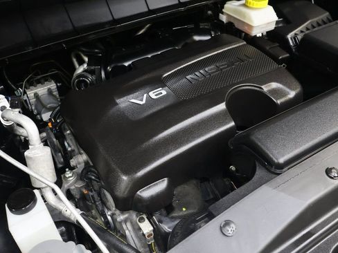 Used 2022 Nissan Pathfinder Platinum w/ Cargo Package image 26