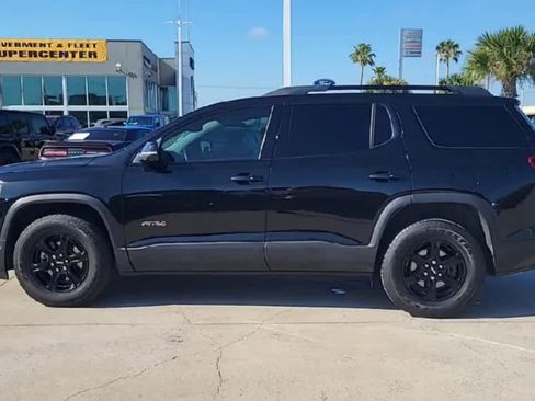 Used 2021 GMC Acadia AT4 w/ Technology Package AWD/4WD image 4