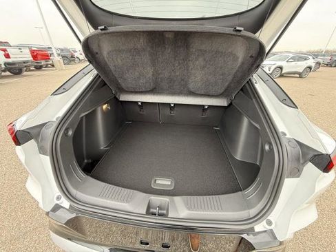 New 2026 Buick Envista Sport Touring image 36