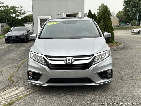 Used 2019 Honda Odyssey EX-L image 2