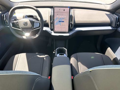 New 2026 Volvo EX30 Plus w/ Climate Package image 7