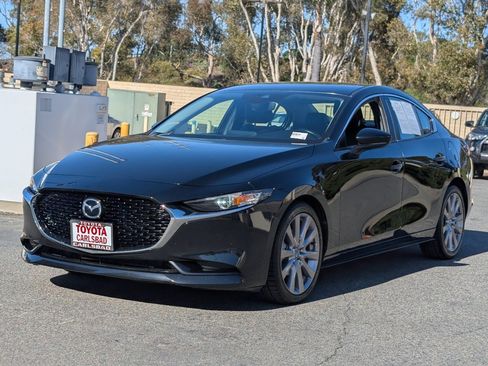 Used 2019 MAZDA MAZDA3 Select Package image 10