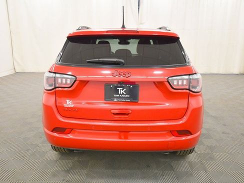 Used 2023 Jeep Compass Limited image 6