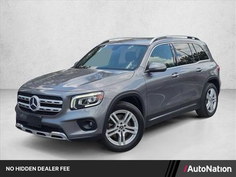 Used 2021 Mercedes-Benz GLB 250 4MATIC image 1