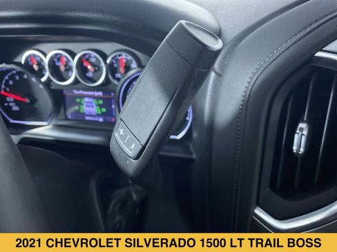 Certified 2021 Chevrolet Silverado 1500 LT Trail Boss w/ Convenience Package II AWD/4WD image 7