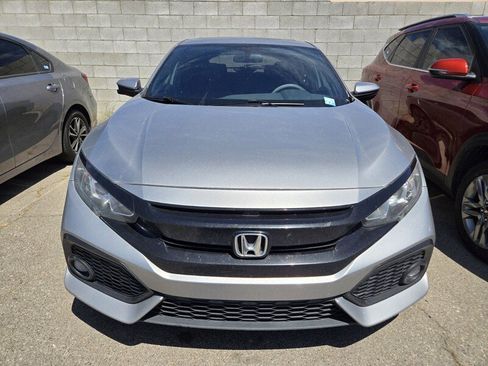 Used 2018 Honda Civic EX image 3