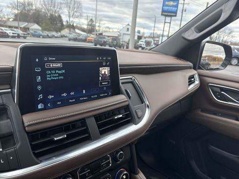 Used 2024 Chevrolet Tahoe High Country image 24