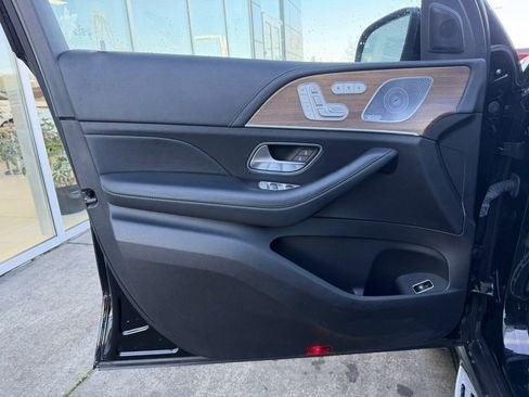 Used 2021 Mercedes-Benz GLE 450 4MATIC image 11