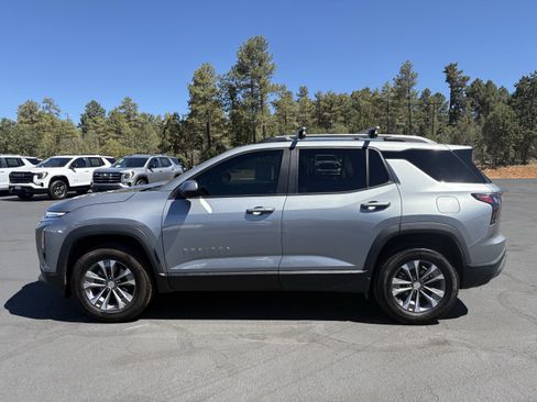 Used 2025 Chevrolet Equinox LT w/ Convenience Package II AWD/4WD image 8