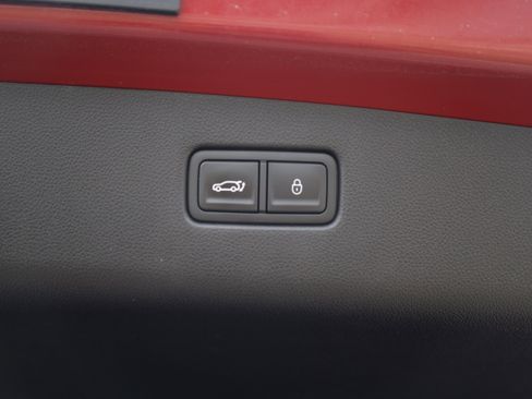 Used 2023 Genesis GV70 2.5T w/ Advanced Package AWD/4WD image 15
