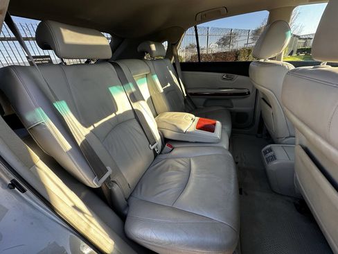 Used 2004 Lexus RX 330 AWD image 27